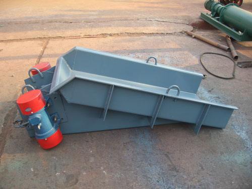 <a href='http://www.ykbhj.com/djglj/' title='電機(jī)振動(dòng)給料機(jī)'>電機(jī)振動(dòng)給料機(jī)</a>無(wú)法正常啟動(dòng)